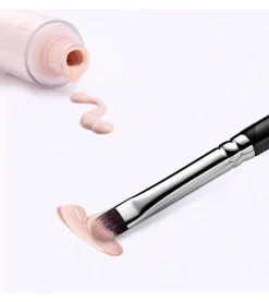 Pincel para corrector E836
