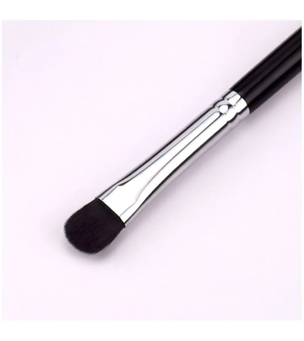 Pincel para sombra de ojos E840