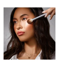 *Precious Metals* - Set de 4 brochas Cheek + Eye Highlight