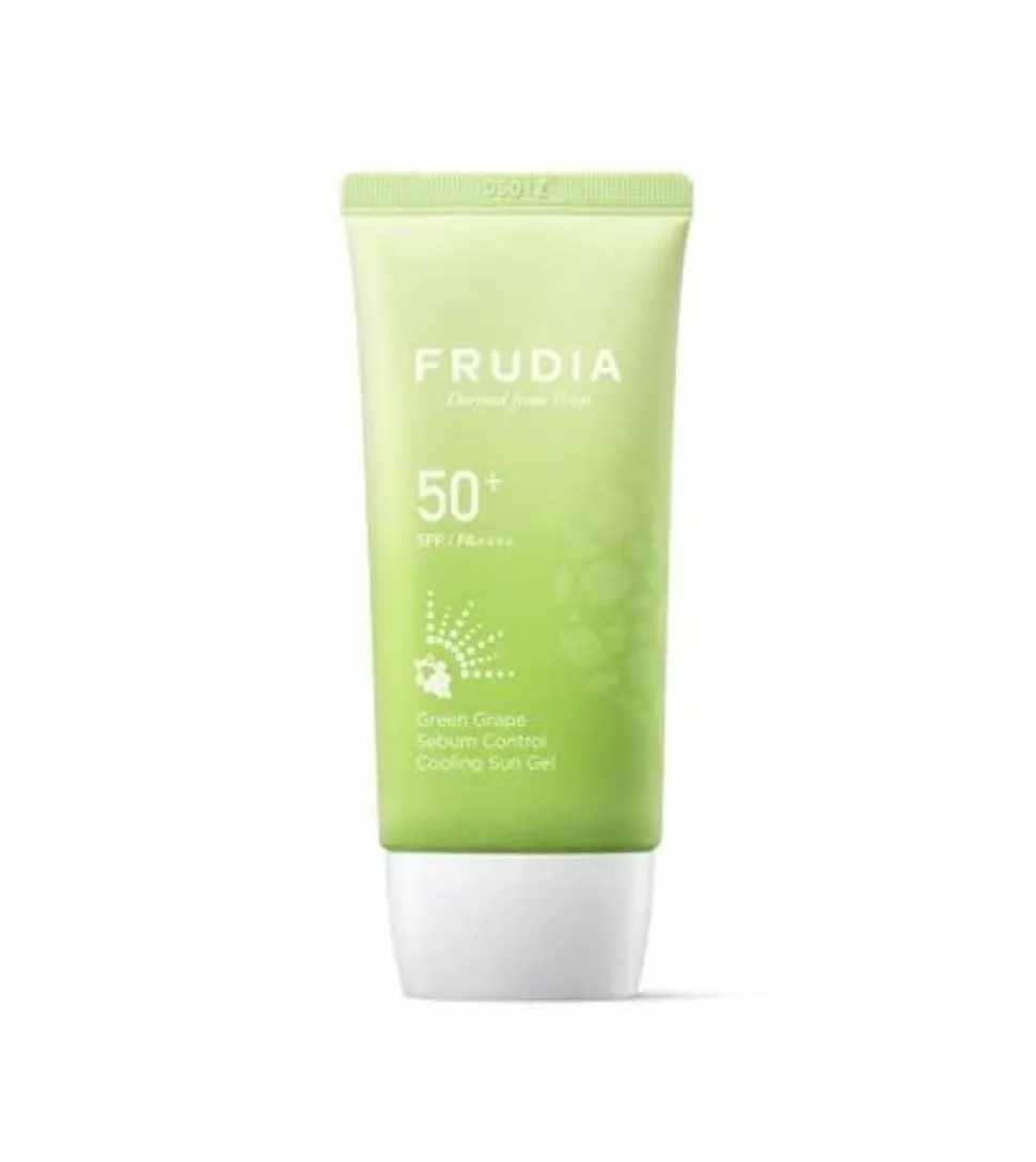 Protector solar facial control del sebo SPF 50+ PA++++