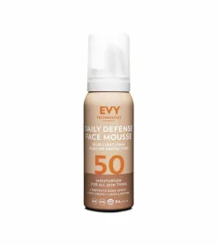 Protector solar facial Daily Defense Face Mousse SPF 50