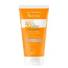 Protector solar matificante con color SPF50+ Cleanance - Pieles con tendencia acnéica