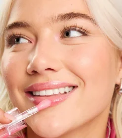 Revolution - Aceite labial Pout Lip - Glam Pink Shimmer