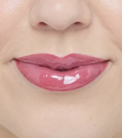 Revolution - Perfilador de labios Pout Liner - Melba Warm Peach
