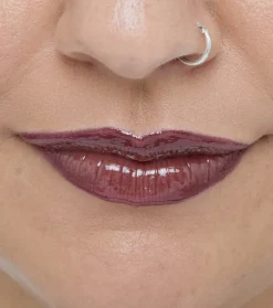 Revolution - Perfilador de labios Pout Liner - Deepest Mauve