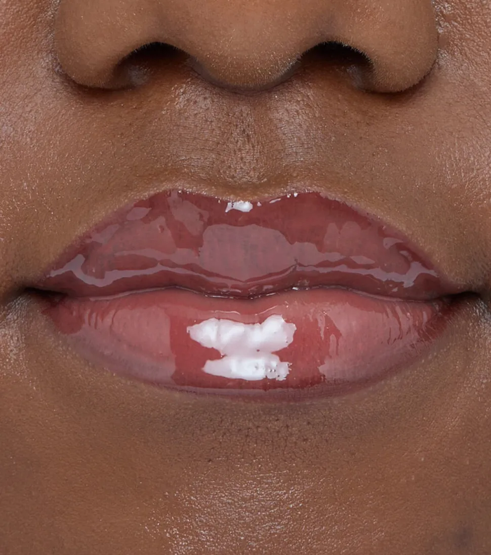 Revolution - Perfilador de labios Pout Liner - Cookie Warm Brown