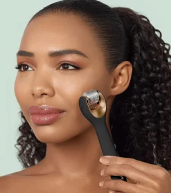 Rodillo facial con microagujas 9 en 1 - Black Gold
