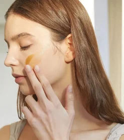 SKIN1004. - Crema facial hidratante textura gel con Centella Asiática de Madagascar
