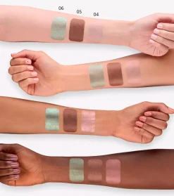 Sombra de ojos líquida Luminous Eye Tint - 04: Glazed Candy Cloud