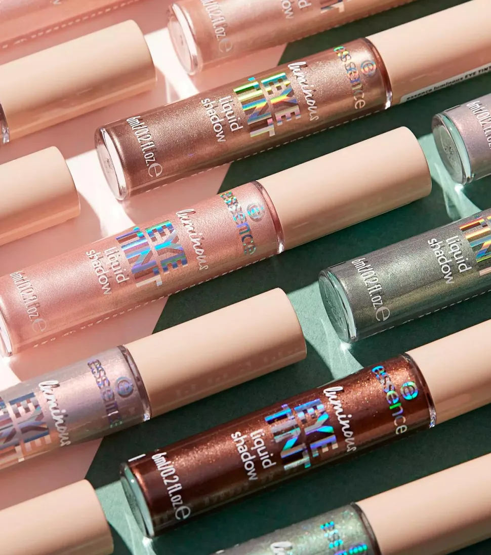 Sombra de ojos líquida Luminous Eye Tint - 04: Glazed Candy Cloud