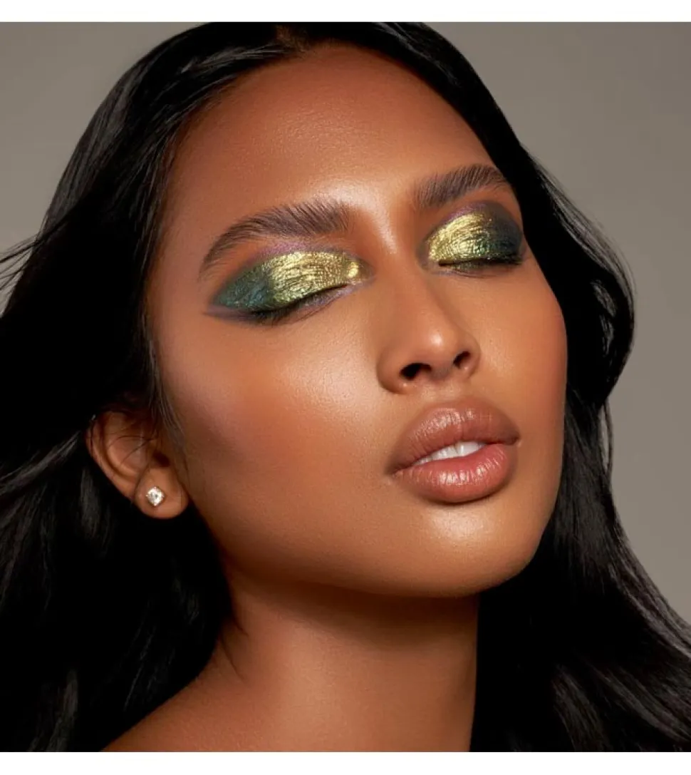 Sombra de ojos líquida multicromo Twin Flames - Olivine