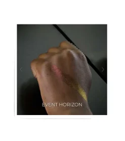 Sombra de ojos multicromo en godet Magnetic™ - Event Horizon
