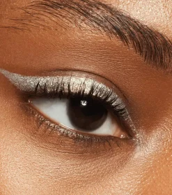 Sombra de ojos Space Glam Chrome - 010: Moonlight Glow