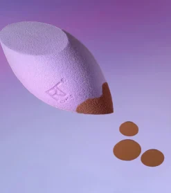 *Sunrise To Sunset* - Esponja correctora Miracle Concealer