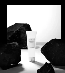 *Tone Brightening* - Espuma limpiadora con Centella Asiática de Madagascar